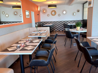 Bar Restaurant