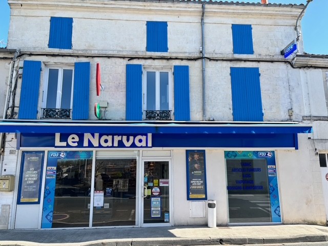 SAINT JEAN D'ANGELY : LE NARVAL