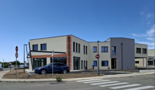 Murs commerciaux libres